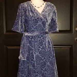 Miami Women's Medium Blue Velvet Paisley
Wrap Dress
